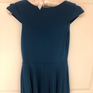 UN DEUX TROIS Party Dress Girls Size 10  Cap Sleeve  Pleated TWIRLY DRESS